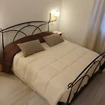 فندق مبيت وإفطار Maison 3 Magnoni 4*