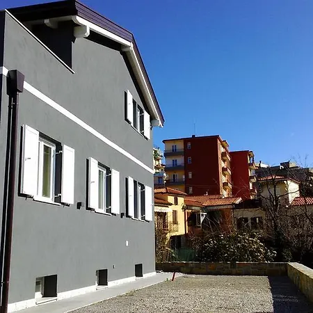 فندق مبيت وإفطار Maison 3 Magnoni