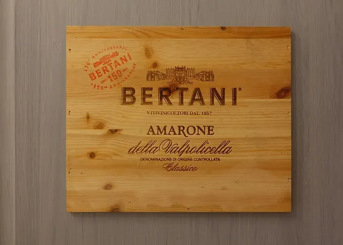 Bed & Breakfast Maison 3 Magnoni 4*