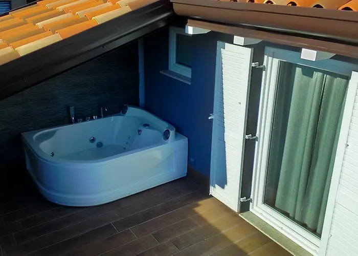 Maison 3 Magnoni 4* Terst